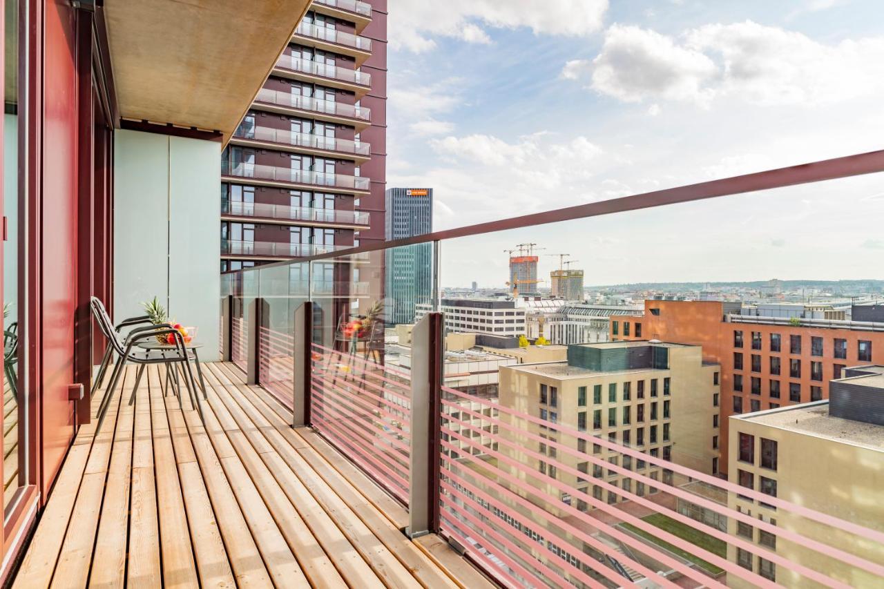 Triiiple Tower Dream Apartments With Rooftop-Summer-Pool Bécs Kültér fotó
