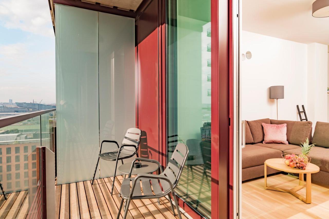Triiiple Tower Dream Apartments With Rooftop-Summer-Pool Bécs Kültér fotó