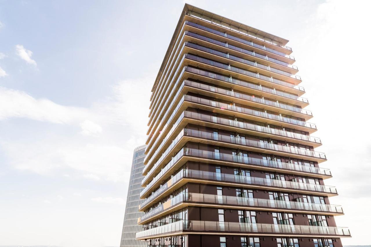 Triiiple Tower Dream Apartments With Rooftop-Summer-Pool Bécs Kültér fotó