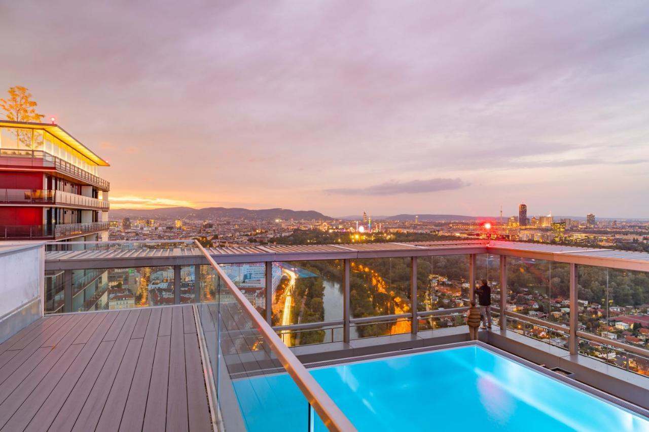 Triiiple Tower Dream Apartments With Rooftop-Summer-Pool Bécs Kültér fotó