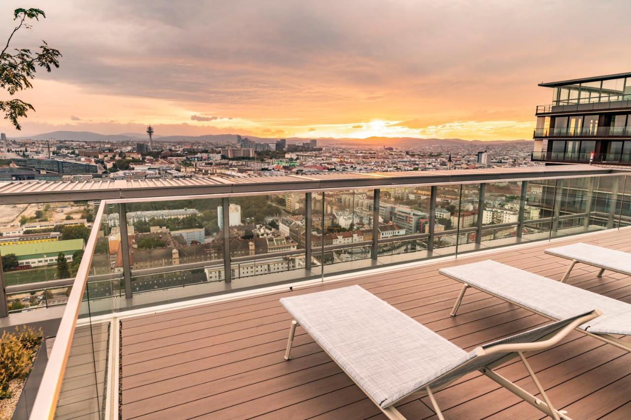 Triiiple Tower Dream Apartments With Rooftop-Summer-Pool Bécs Kültér fotó